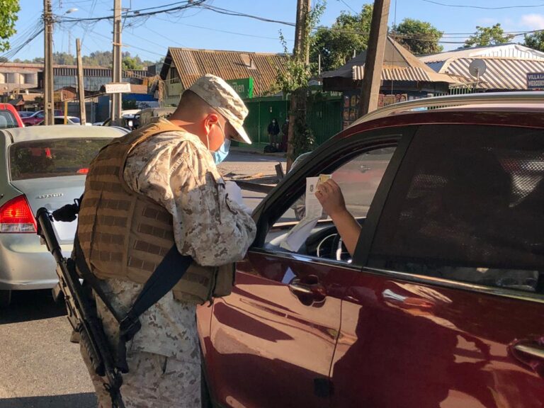 Con alta congestión vehicular y molestia en la ciudadanía comenzó la Fase 1 en Curicó