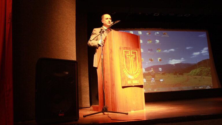 Profesor e historiador Enrique Muñoz ofrecerá charla: “Epidemias en la Historia de Chile