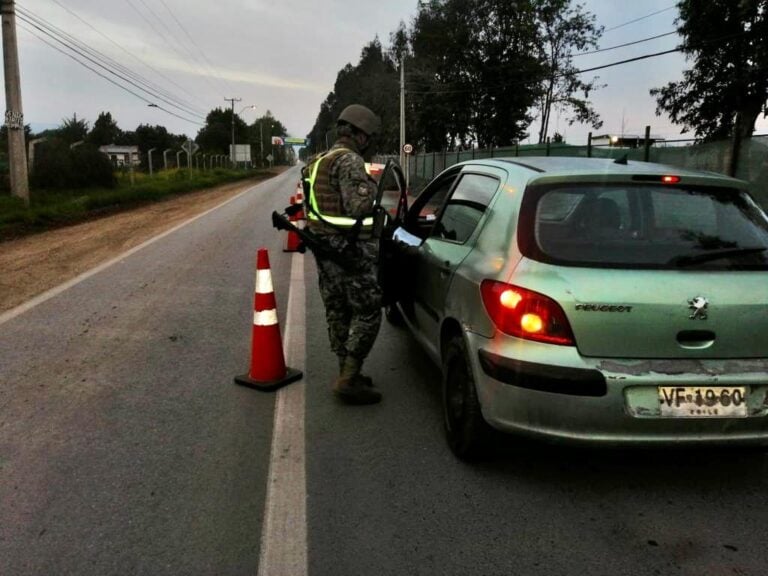 Piden prisión preventiva para conductora acusada de atropellar a militar en Curicó