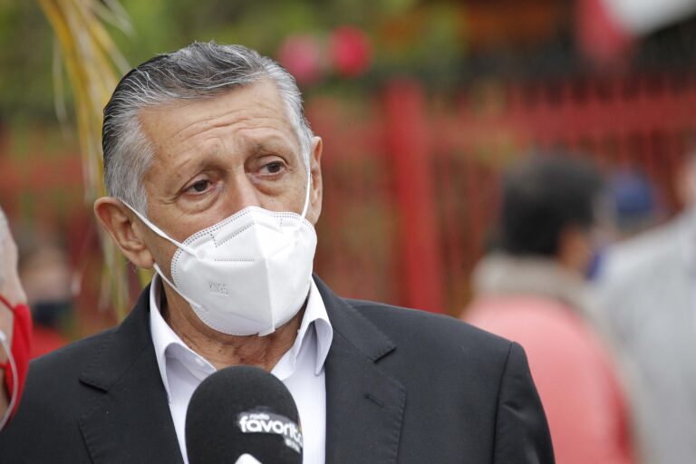 Alcalde de Rauco llamó a reforzar autocuidado ante retroceso a Fase 2 de Transición