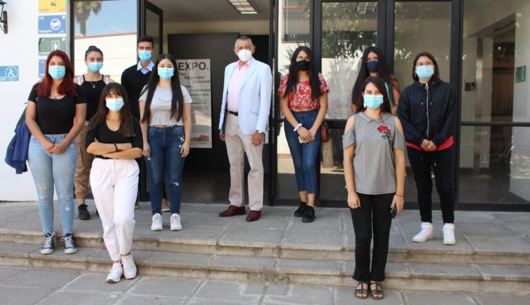 Municipalidad de Rauco recibió a 13 jóvenes para realizar su práctica profesional