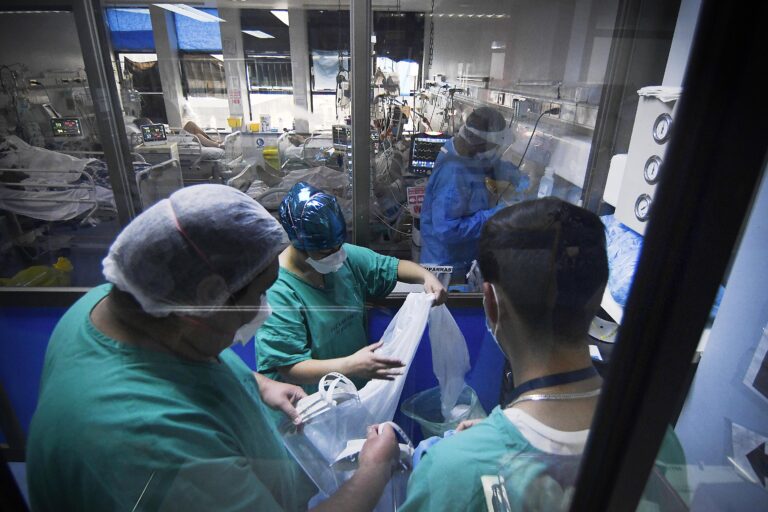 Región del Maule inicia el año con nuevo récord de contagios diarios por COVID-19