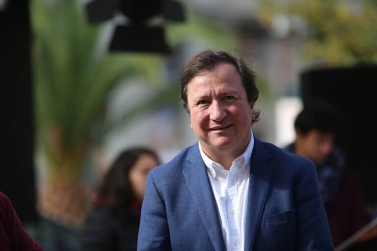 Alcalde de Talca descartó retorno presencial a clases en marzo