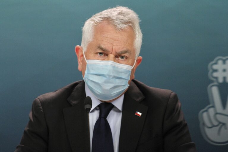 Ministro de Salud confirmó el primer caso sospechoso de la variante Delta en Chile