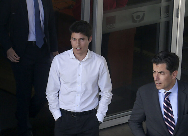 Magistrado francés ordena juicio contra chileno Nicolás Zepeda por asesinato de Narumi Kurozaki