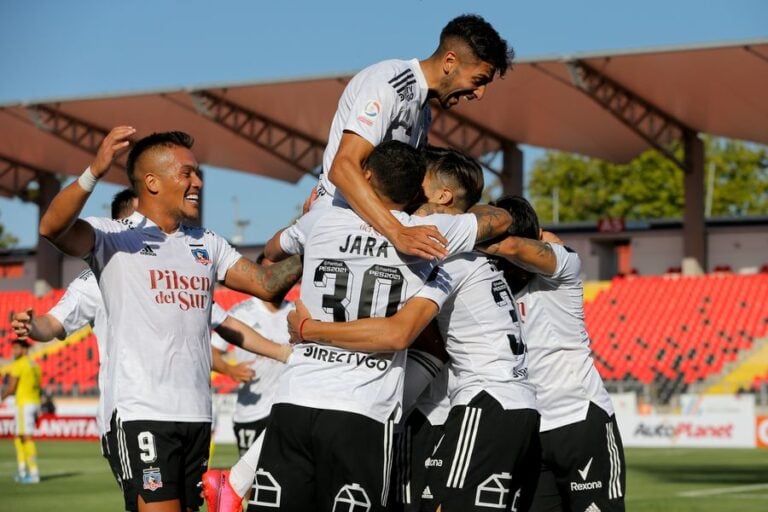 Colo Colo se queda en Primera tras derrotar y condenar al descenso a Universidad de Concepción