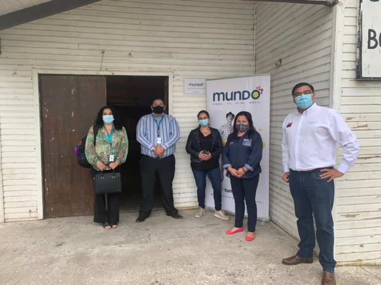 Mundo benefició con internet y TV Digital gratis para siempre a junta de vecinos en Curicó