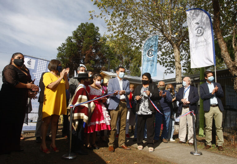 Municipalidad de Curicó instaló oficinas de atención en Sarmiento