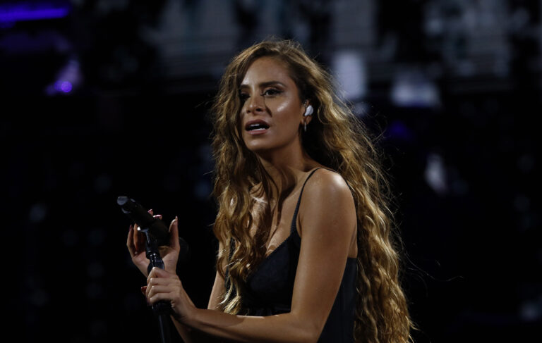 Camila Gallardo suspendió su presentación en los Latin AMAs por ser contacto estrecho de COVID-19