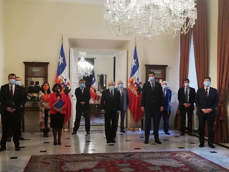 Presidenta del Senado señaló que se logró avanzar en una “agenda de mínimos comunes” tras reunión con Piñera