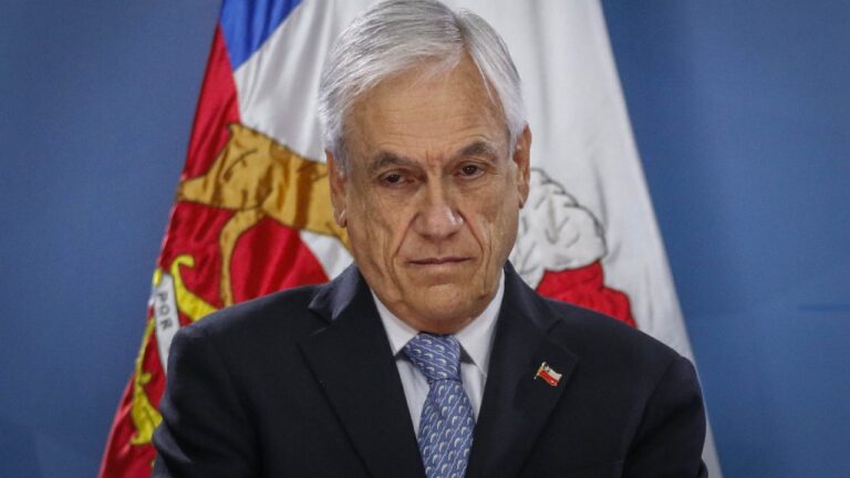 Presidente Piñera llama a reunión a comité político tras derrota en el TC