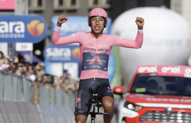 Egan Bernal se inscribe entre los grandes tras ganar el Giro de Italia