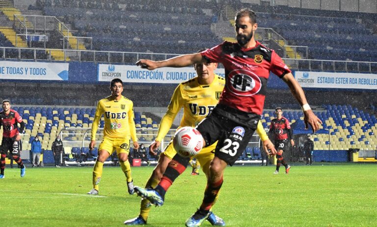 Rangers cae como visitante en un entretenido partido ante la UdeC