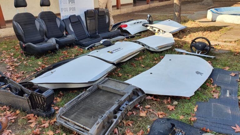 Automóvil robado a funcionario de salud de Curicó apareció desarmado tras dos meses de búsqueda