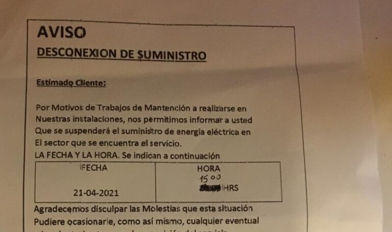 Denuncian entrega de falsa papelería que avisa de cortes de energía en El Boldo 4