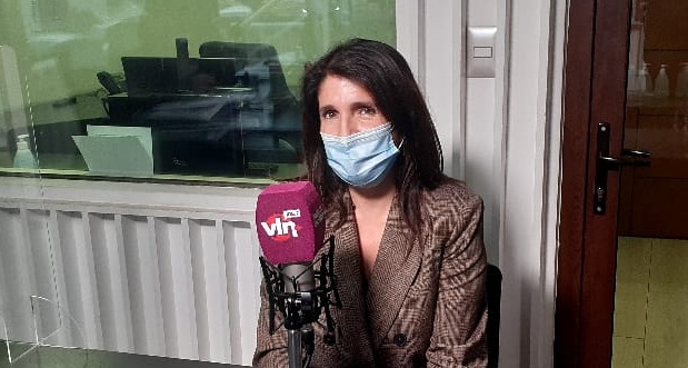 Candidata presidencial del PS visitó el estudio de VLN Radio