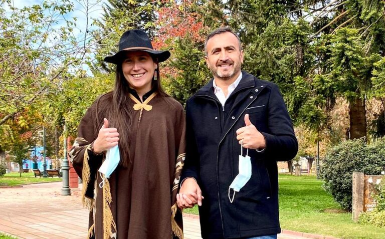 Francisco Pulgar rinde homenaje a pueblos originarios en su votación