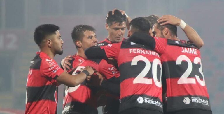 Rangers vence y escala en la tabla de posiciones de la Primera B