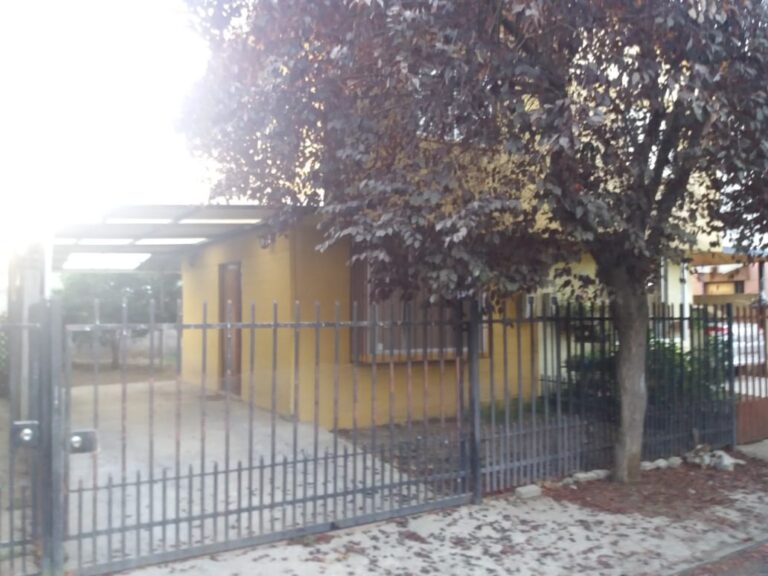 Denuncian a familia por no pago de arriendo en vivienda en Villa Conavicoop de Curicó