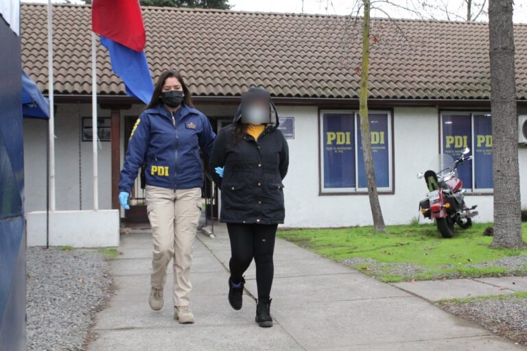Tribunal dejó en prisión preventiva a mujer imputada por homicidio frustrado de su conviviente en Molina