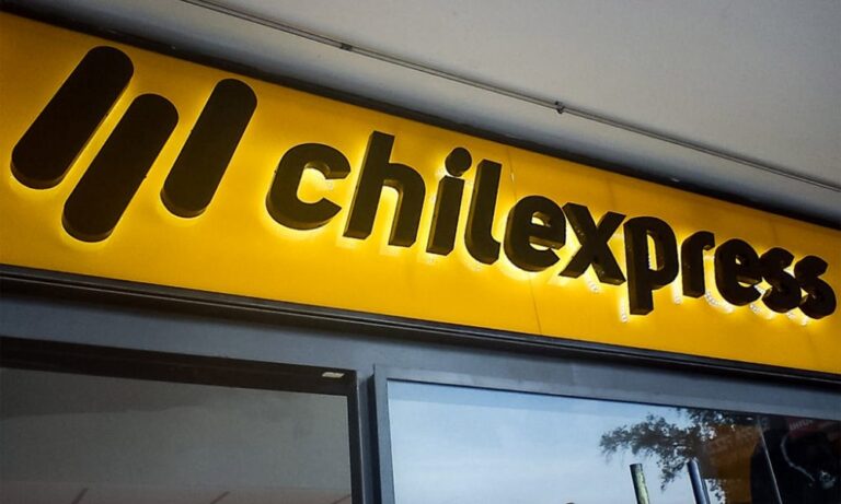 Carabineros investiga robo a sucursal de Chilexpress en Mall Curicó