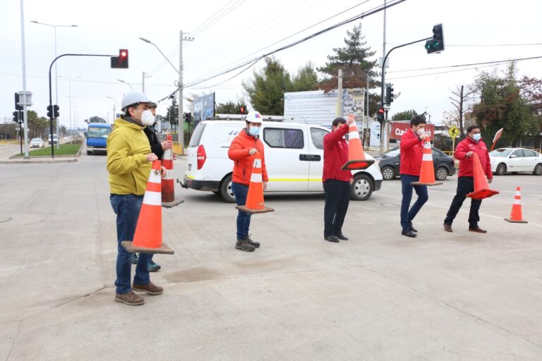 Avenida Alessandri de Curicó quedó habilitada parcialmente y se liberó tránsito desde la Ruta 5 a calle Carmen