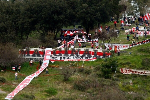 Hinchas podrán subir el Cerro Condell para ver partido de Curicó Unido ante la