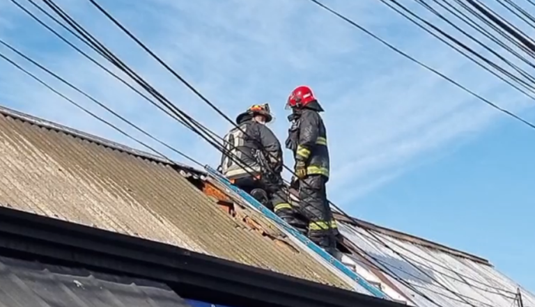Incendio en casa de Villa Padre Hurtado de Curicó dejó a cinco personas damnificadas
