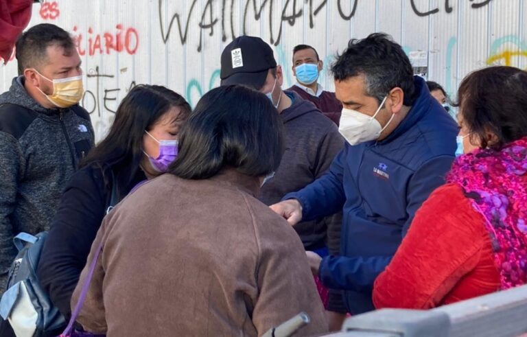 Dirigentes de feriantes de Talca acusan al municipio y al gobierno de dejarlos fuera de Bono Pyme