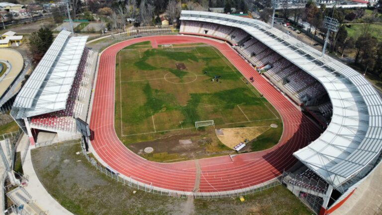 Luis Vergara, canchero del Estadio La Granja: "Esto es un atentado"