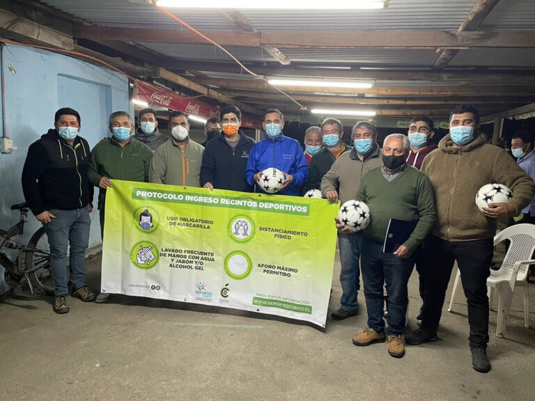 Nueva liga de fútbol rural incorpora equipos de Sarmiento, Isla de Marchant y Tutuquén