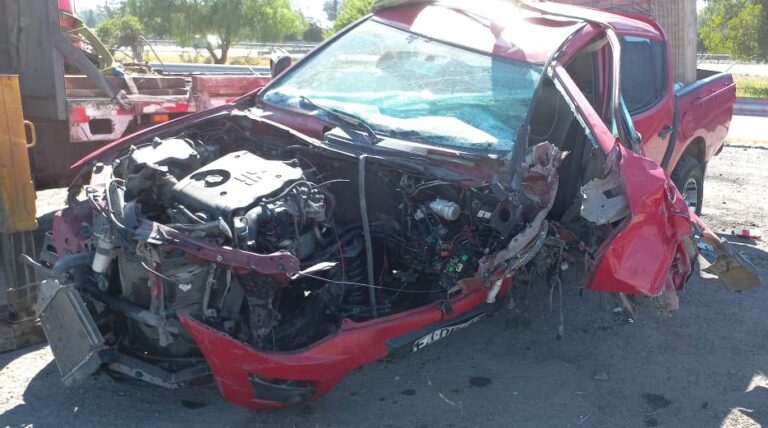 Conductor que protagonizó accidente frente a Curicó se fugó del hospital