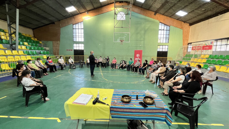 Academia Comunitaria de Molina inició capacitaciones a vecinos de la comuna