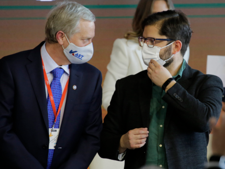 Encuesta Pulso Ciudadano: Boric se impondría con 14 puntos por sobre Kast en la segunda vuelta