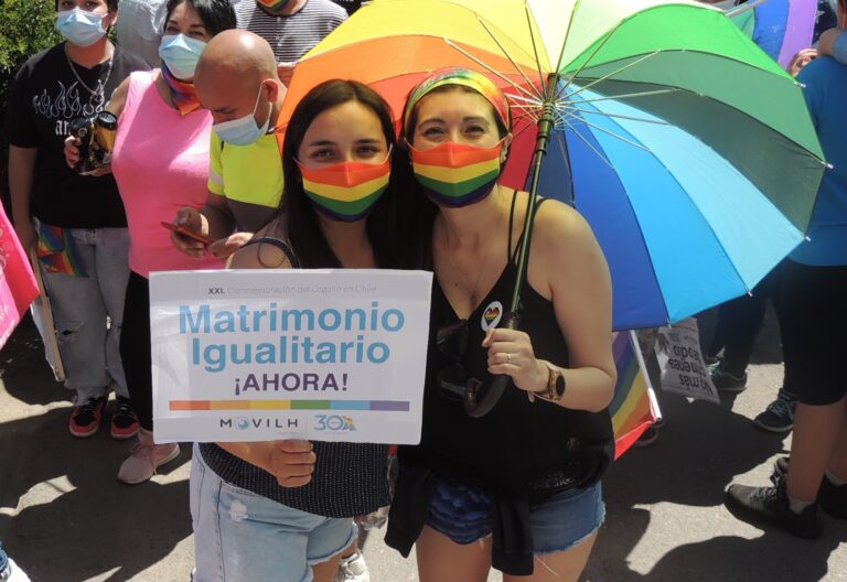 Comisión Mixta terminó debate sobre matrimonio igualitario y proyecto sería votado el martes