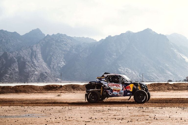 “Chaleco” López extiende su ventaja como líder del Dakar 2022