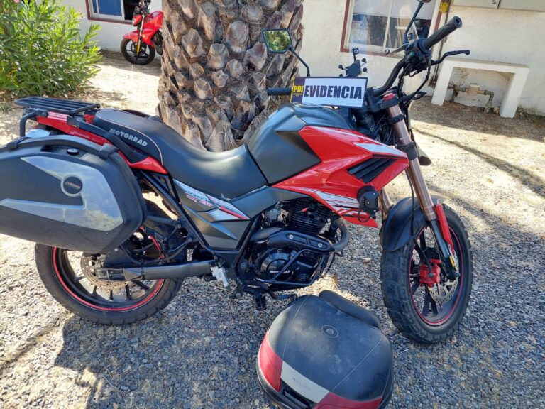PDI recupera moto sustraída en taller mecánico de Curicó