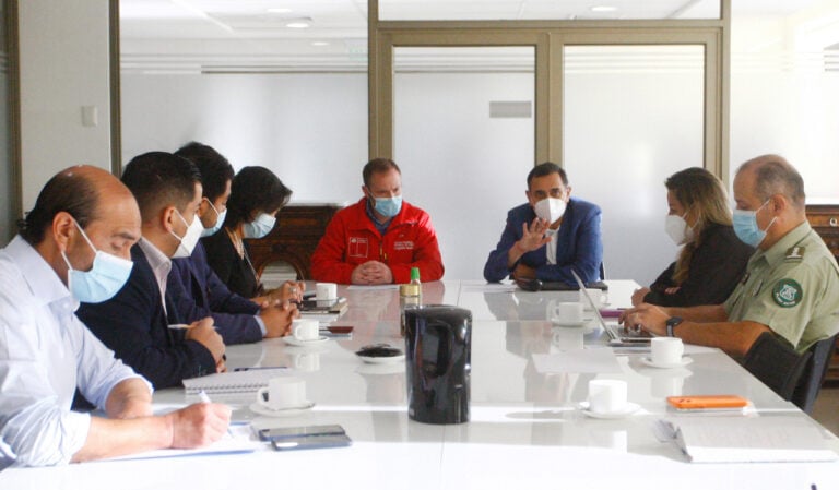 Municipio de Curicó iniciará acciones legales por tomas de terrenos en ribera del Río Guaiquillo