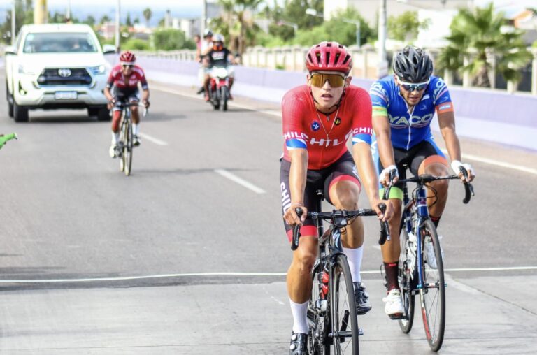 Cristián Arriagada es líder Sub 23 en la Vuelta a Mendoza