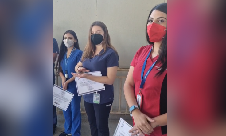 Funcionarias que asistieron parto en un taxi fueron reconocidas por el Hospital de Curicó