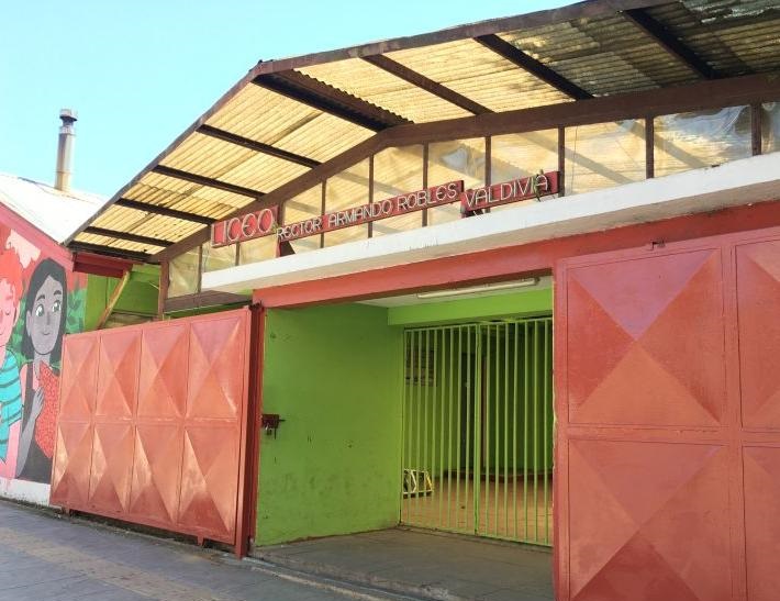 PDI detuvo a menor que amenazó con “masacre” en liceo de Valdivia