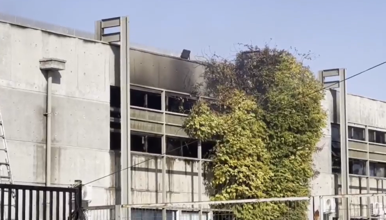 Incendio afectó salas y oficinas de la Universidad Católica del Maule en Talca