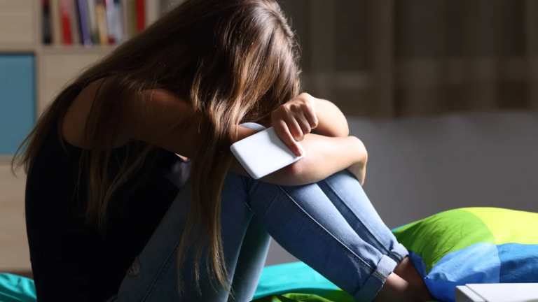 Concurso Molina Fest premiará mejores videos de niños y adolescentes para prevenir ciberbullying