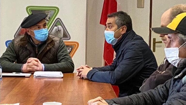 Diputado Alexis Sepúlveda se reunió con agricultores para abordar crisis alimentaria que vive el país