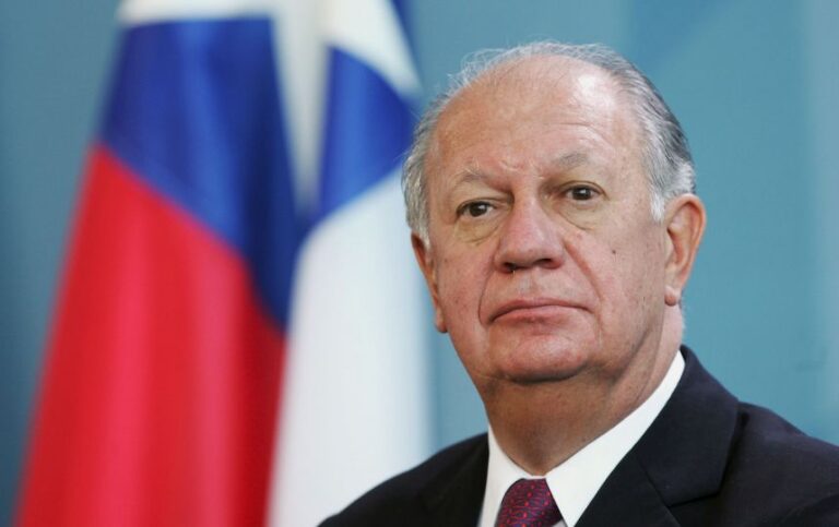 Tras controversia por invitación a expresidentes: Ricardo Lagos pide a la Convención no ser considerado en ceremonia de cierre