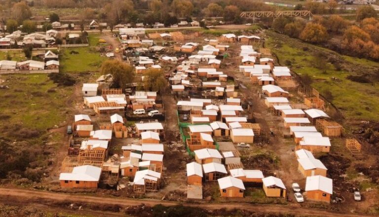 Delegado presidencial de Curicó se reunirá con ocupantes de toma de Dragones Sur y descarta solución en el sector