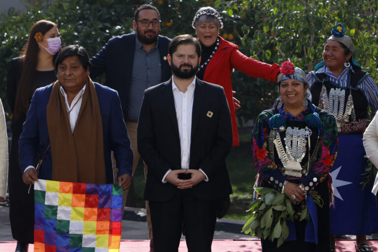 Presidente Boric por día de los Pueblos Originarios: "Estamos en deuda y no basta solo con reconocimientos simbólicos"