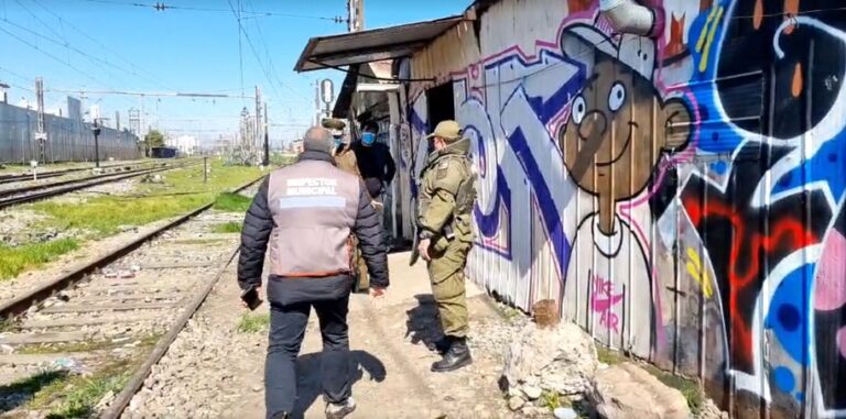 Descubren toma ilegal en inmueble de EFE en Curicó