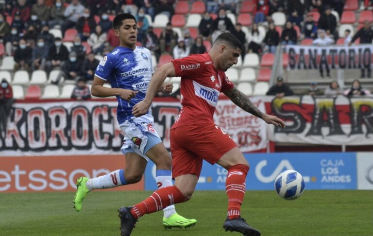 Curicó Unido vence pero queda eliminado de Copa Chile