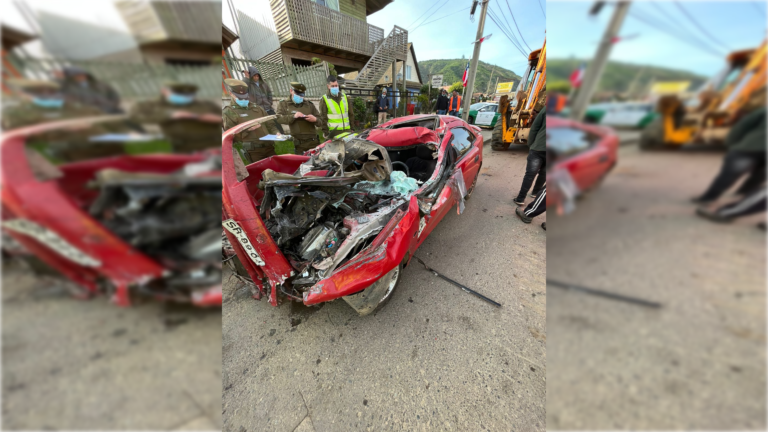 Persona salva de milagro tras colisionar con camión cargado con ladrillos en Iloca